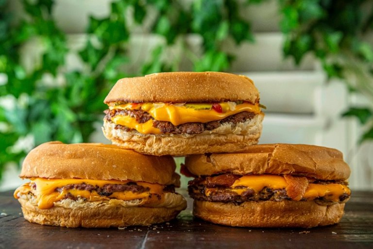 Sucesso do Patties embala inauguração de novas hamburguerias virtuais