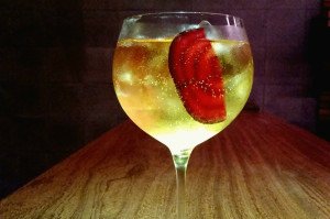 Bar Riviera tem programação especial em abril, com tributos a três lendas do jazz