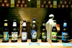 Show de Tom Zé e comidinhas de Helena Rizzo animam edição da Sunday Sessions