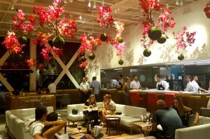 [SP] Marakuthai inaugura nova sede nos Jardins, na Lorena, e ganha um noodle bar