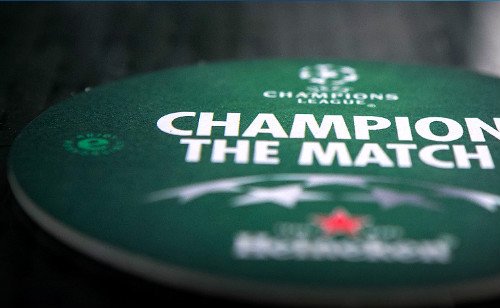 Heineken coloca torcedores em campo e jogadores na arquibancada, para  celebrar a UEFA Champions League Final - APP Brasil