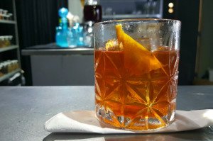 Ex-Miya, Flavio Miyamura volta ao batente em SP com o Extásia, na Vila Nova Conceição