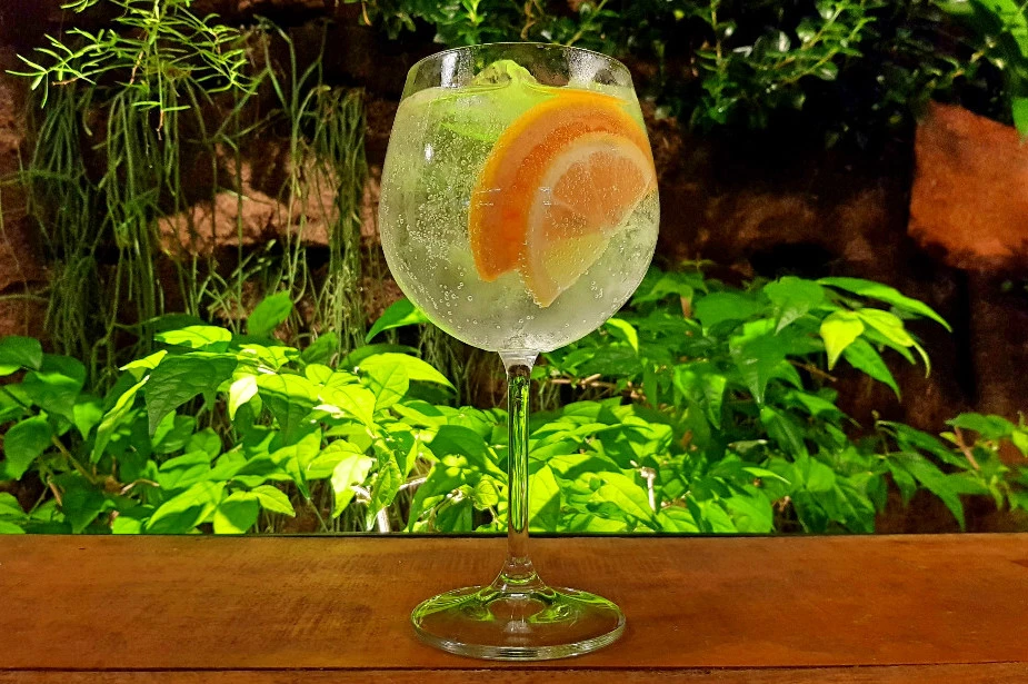 Axado Bar
