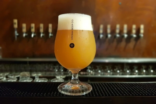 Novidade, Croma Brewpub destaca-se pela interessante oferta de 15 chopes artesanais