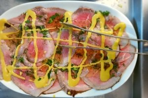 Célebre delicatessen judaica, Z Deli reabre mais moderna após chegada do chef Julio Raw