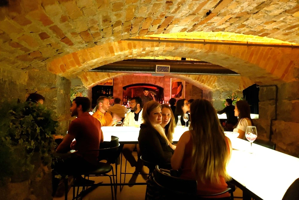Novidade, restaurante Cais revigora cena gastronômica da combalida Vila Madalena