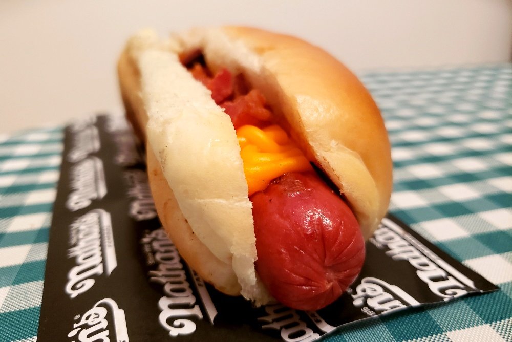 Inspirado em lanche do Sul, cachorro-quente tem 23 cm e 14