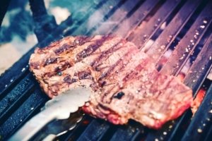 Nathan's Famous e Labaki Deli Shop #67