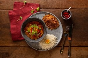 Ceviche de jacaré e moqueca de arraia são chamarizes do novo Mangaba, em Moema