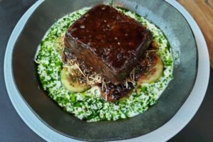 Um dos melhores bares de parrilla de SP, La Borratxeria estreia filial na Vila Olímpia