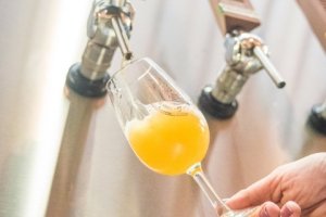 Chef Heaven Delhaye vira sensação no Rio com restaurante francês contemporâneo D'Heaven