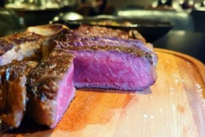 Itaim Bibi ganha filial do Osso, estrelado restaurante peruano de carnes dry aged