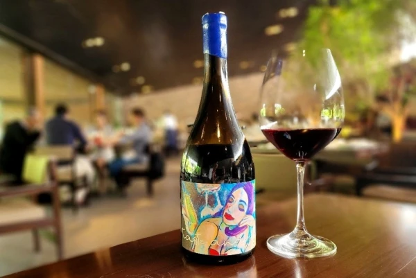 Apresentamos a 1ª edição do vinho Taste and Fly, um pinot noir especial da Serra Gaúcha