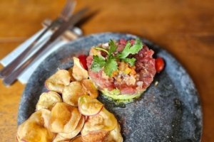 Exímia Bar promete dar o que falar no Itaim com coquetelaria do expert Márcio Silva