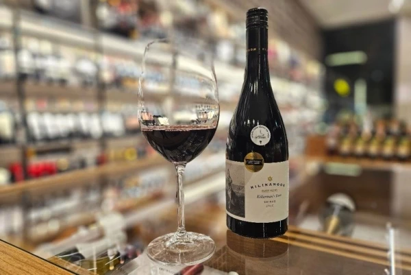 Enoteca Decanter leva sua loja de vinhos e wine bar para vistosa esquina nos Jardins