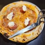 Com atmosfera de uma ‘vera’ pizzaria italiana de bairro, Tica é um dos achados de 2025