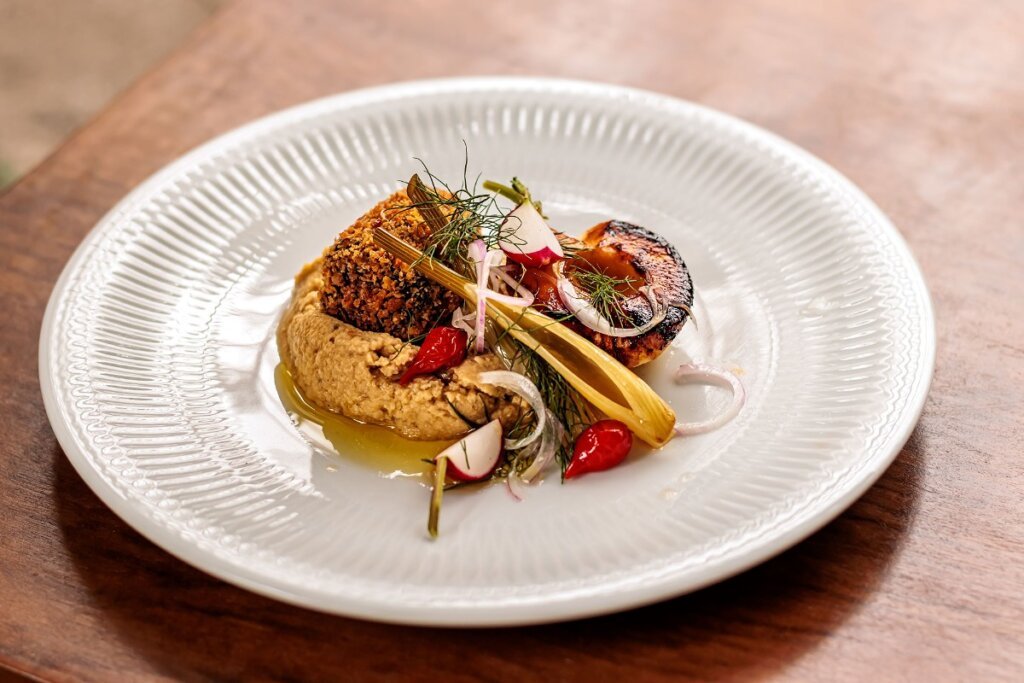 Chef Diego Belda Retorna à Cena Gastronômica Paulistana com o Bar Imbuia