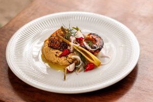 Chef Diego Belda Retorna à Cena Gastronômica Paulistana com o Bar Imbuia