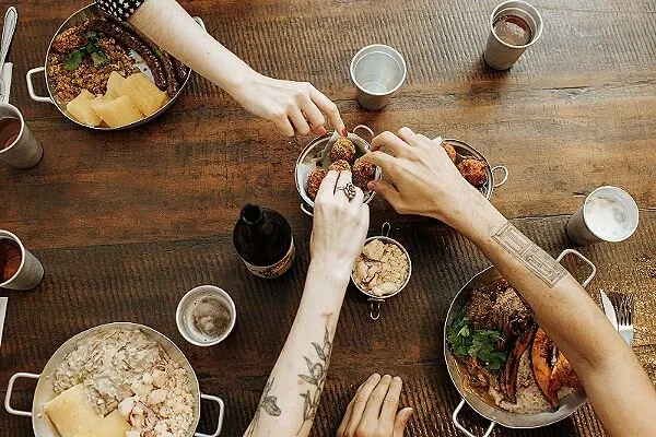 Jesuíno Brilhante celebra 10 anos de sua cozinha sertaneja potiguar