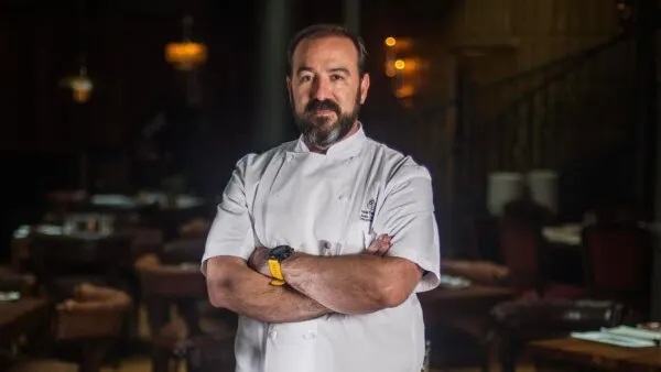 Juan Gaffuri, do Elena de Buenos Aires, assina jantar no Holy Tavern