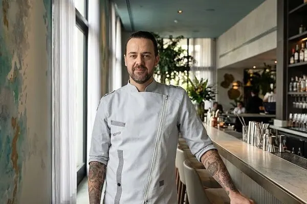 Simone Caporale, do Sips, de Barcelona, aterrissa no Bar do Baio